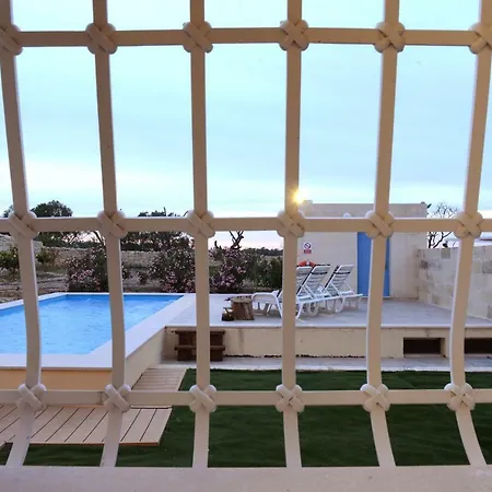 Four Winds Birżebbuġa