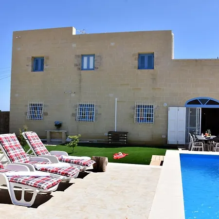 Four Winds * Birżebbuġa