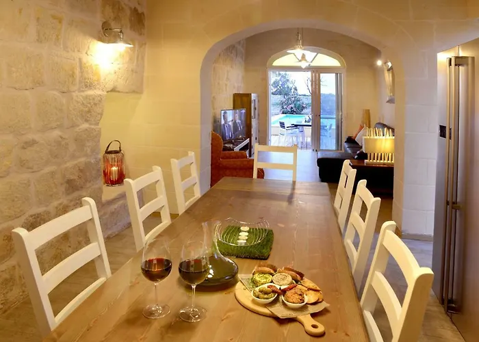 Four Winds * Birżebbuġa