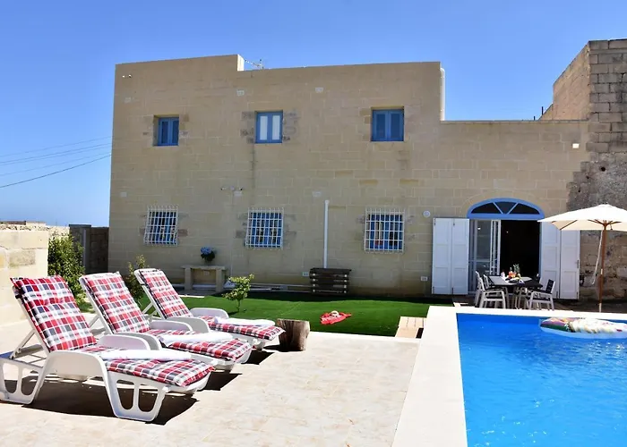 Four Winds * Birżebbuġa