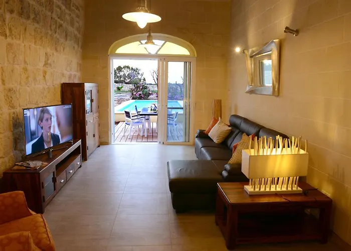 Four Winds Birżebbuġa